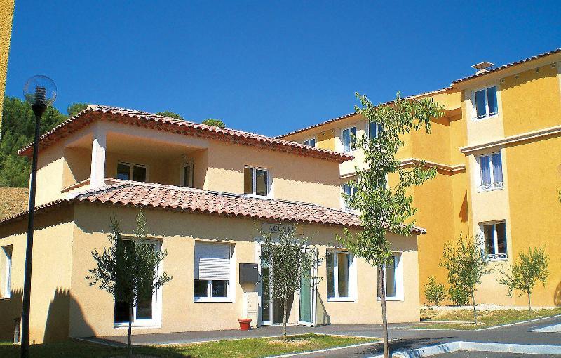 Comfort Aparthotel Aix Le Tholonet Экстерьер фото
