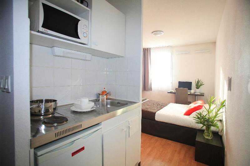 Comfort Aparthotel Aix Le Tholonet Экстерьер фото